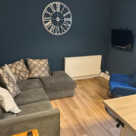 Cosy James Street Park 2 Bedroom, Ground Floor Apartment, Garden Helensburgh Eksteriør bilde